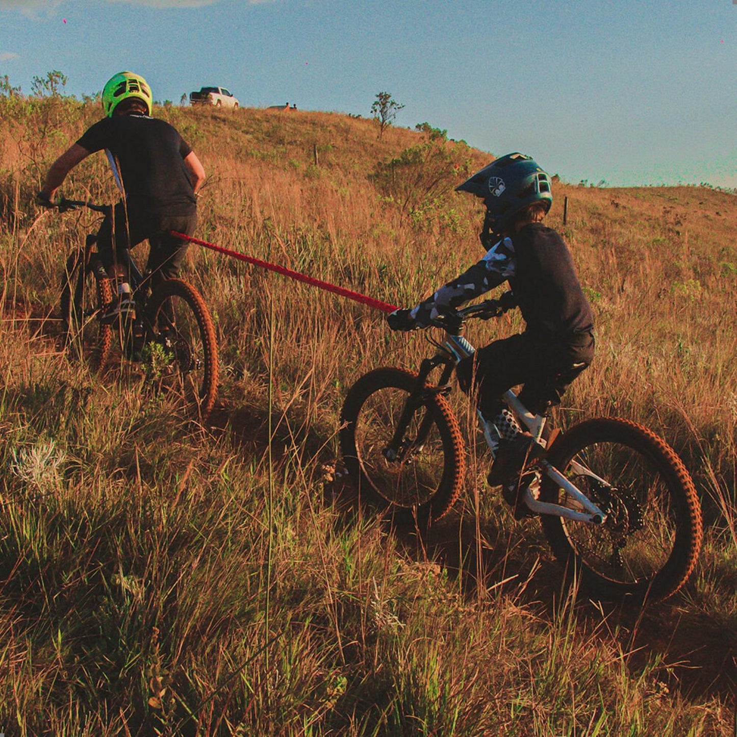 Bike Tow Nomad - Corda Elástica para Resgate/Reboque de Bike