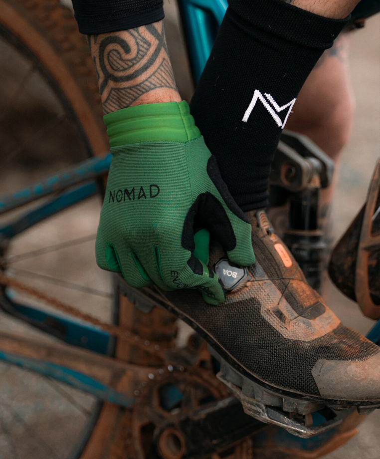 Luva Nomad MTB - Dedo Longo